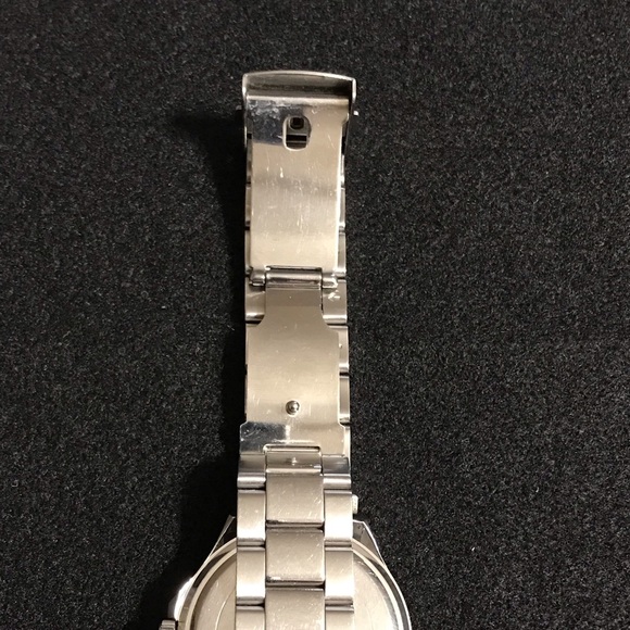 Guess Watch - Picture 6 of 7